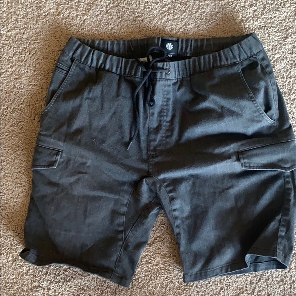 Element shorts